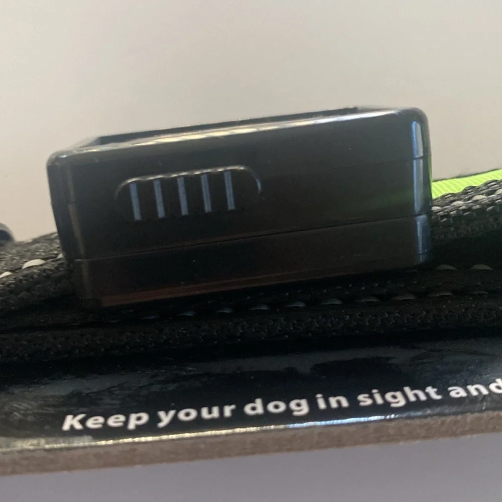 Eyenimal Black and Green Dog Collar with Rechargeable Flashing Light.NWOT